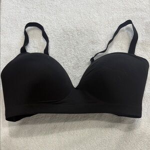 Soma Black Seamless T-Shirt Bra - Smooth Molded Cups